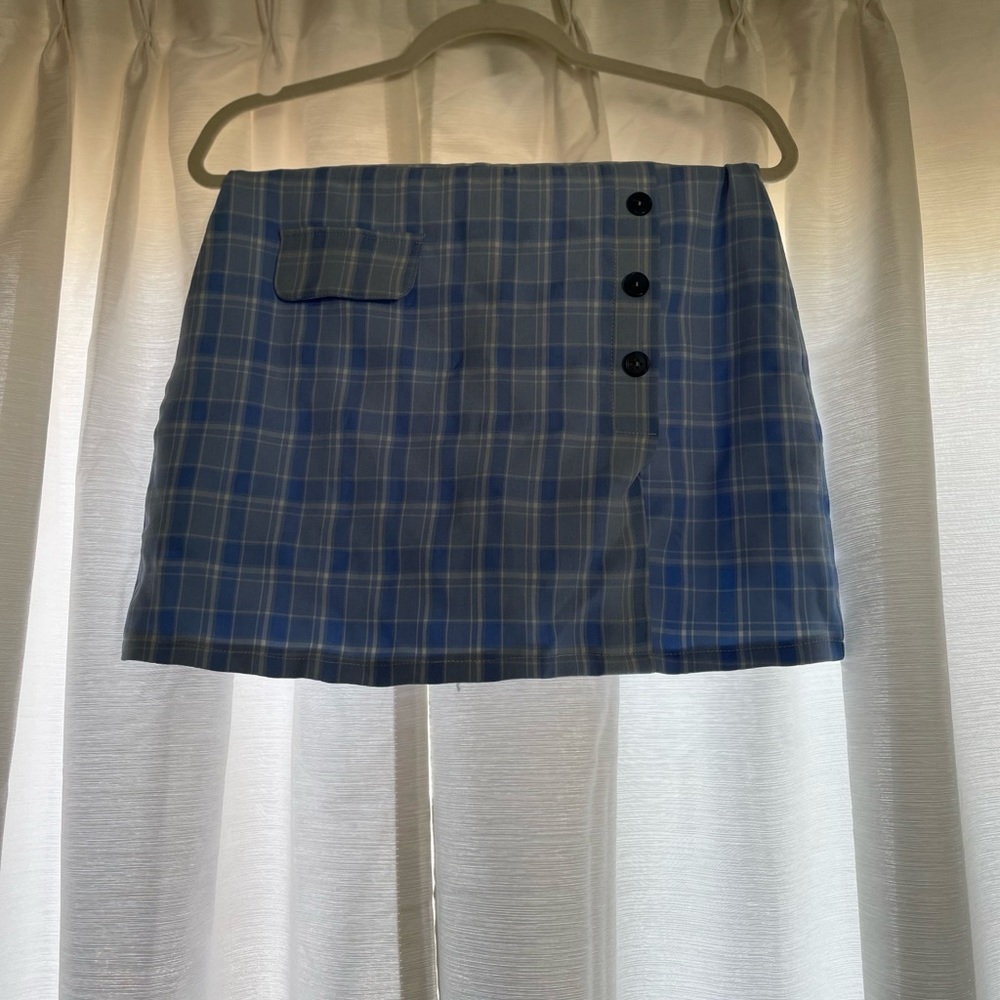 Blue skirt